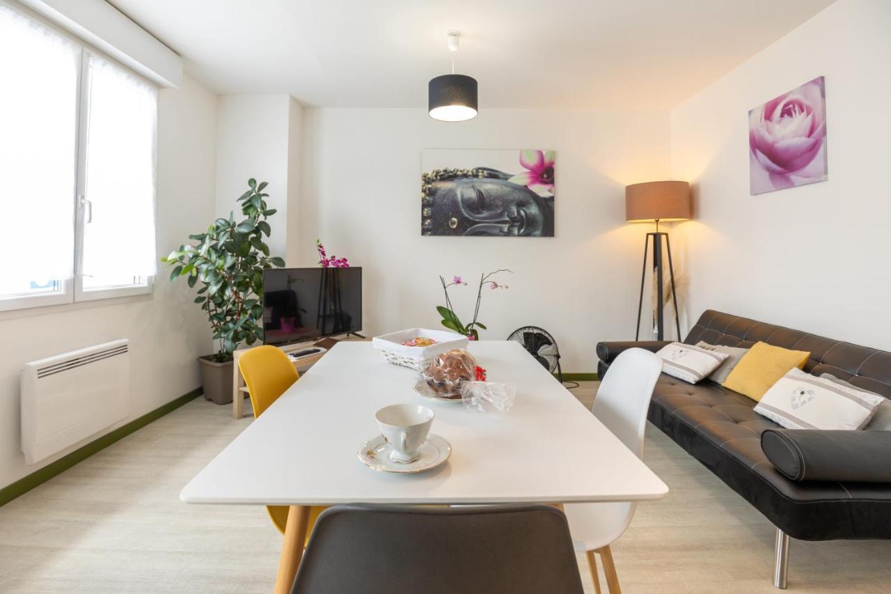 Appartement Cocooning Avec Vue Sur Les Pyrenees Argeles-Gazost Exterior photo